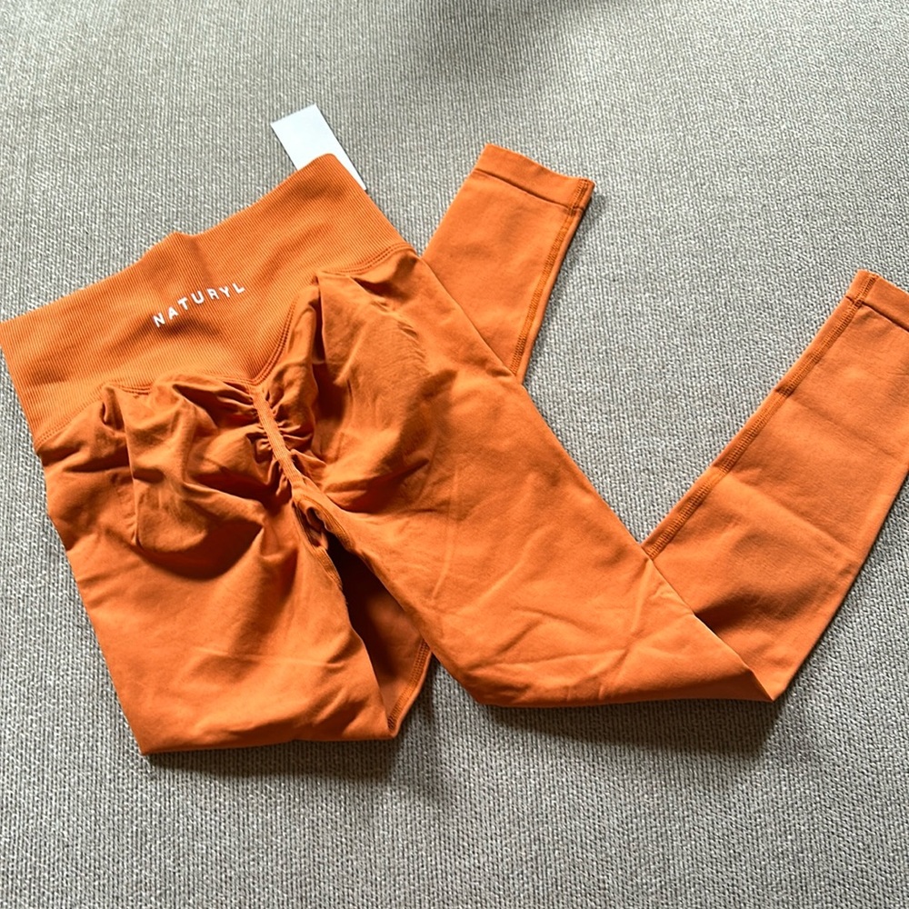 Brand new with tags beautiful burnt orange color